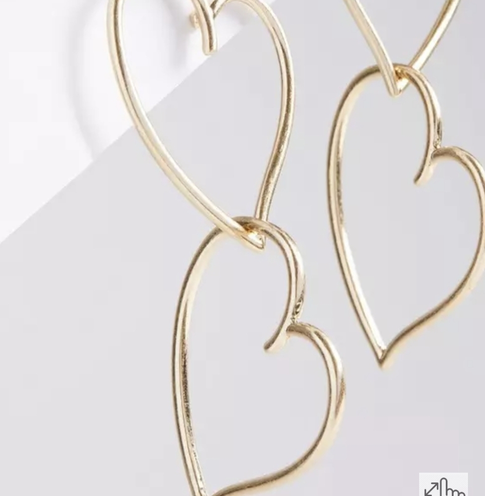 Torrid Oversized Heart Drop Earrings - Picture 2 of 3